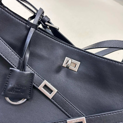 BALENCIAGA BEL AIR MEDIUM SHOULDER BAG IN BLACK CALFSKIN