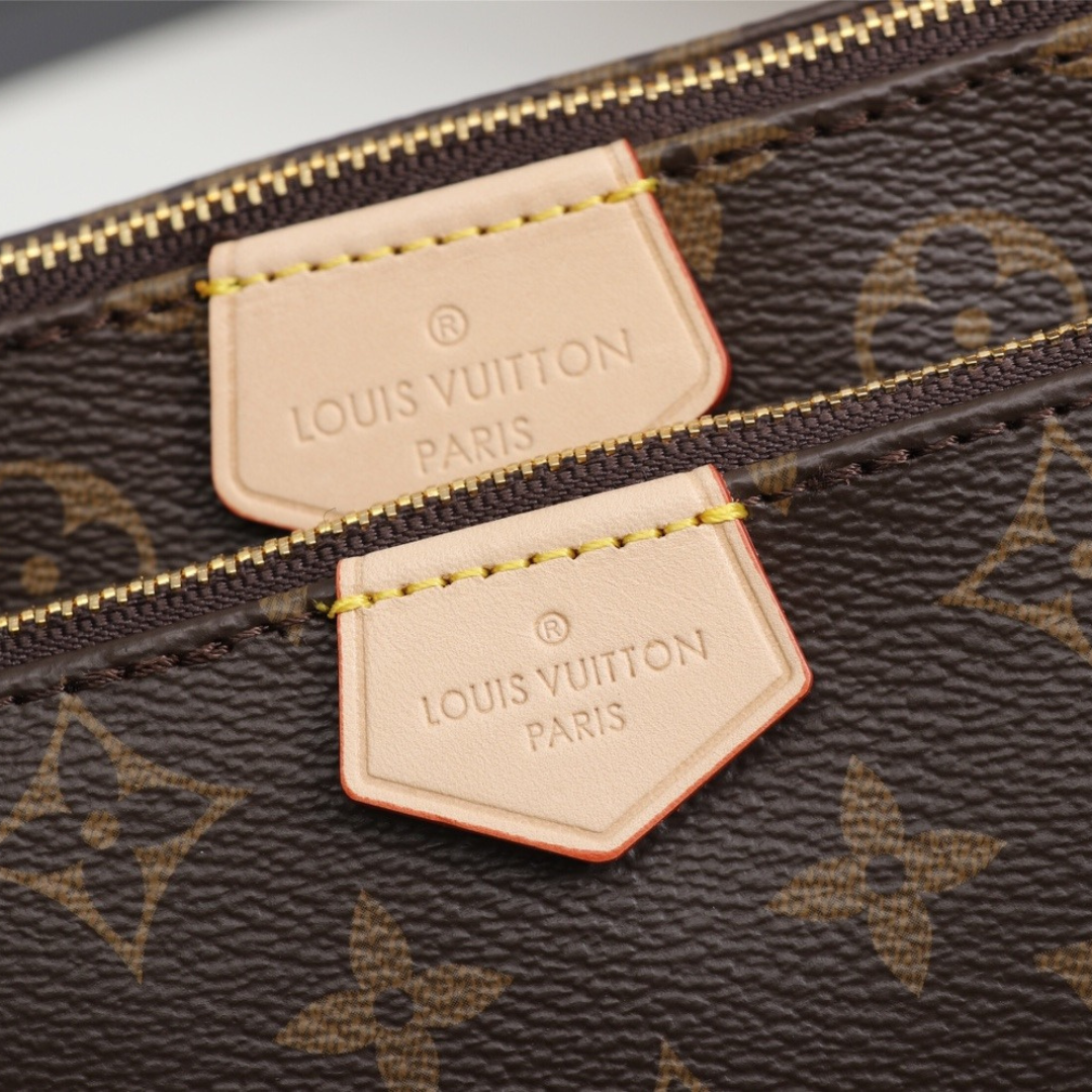 LOUIS VUITTON MULTI POCHETTE ACCESSOIRES HANDBAG
