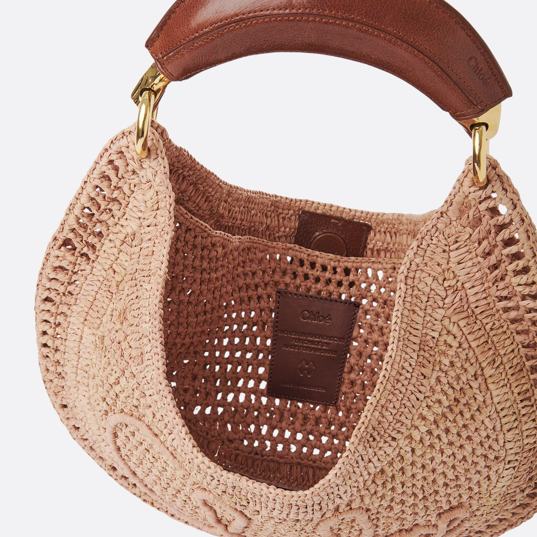 CHLOÉ SUMMER BANANA BAG MADE OF RAFFIA