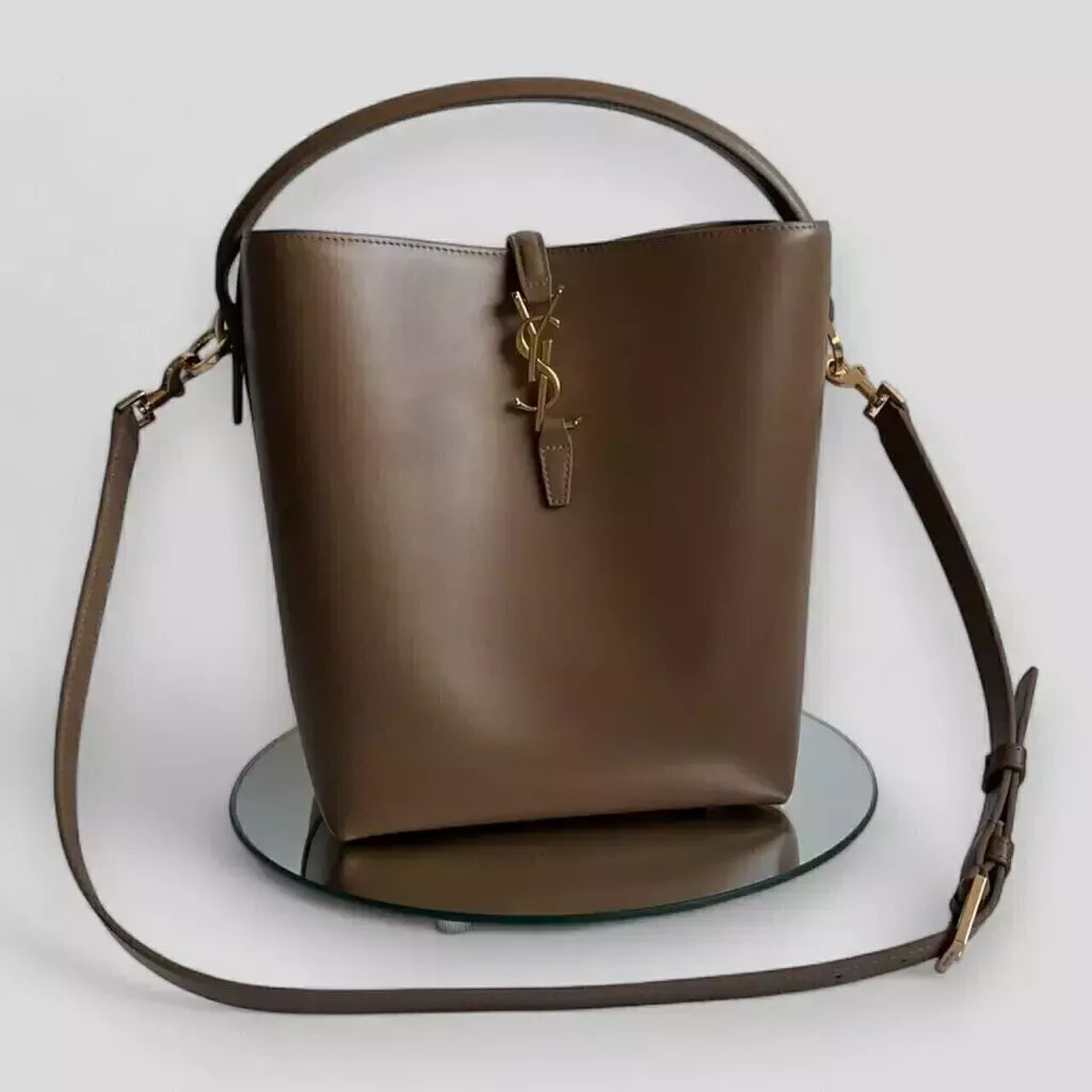 SAINT LAURENT LE 37 BUCKET BAG IN SHINY LEATHER