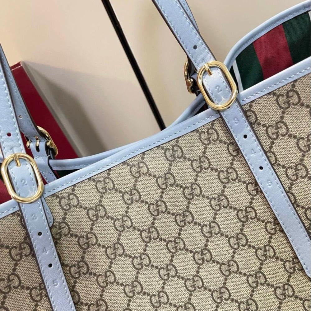 LARGE GG EMBLEM SHOPPER BY GUCCI